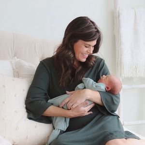 FOREST GREEN RIBBED BAMBOO KNIT MATERNITY ROBE